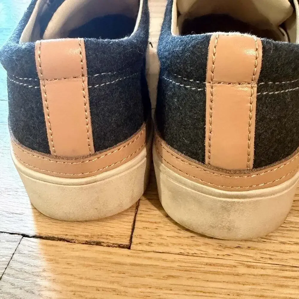REVITALIGN Charcoal and Beige Women’s Sneakers Size 7.5